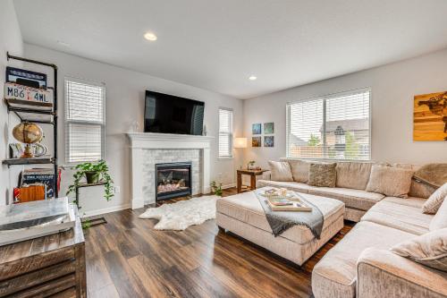 Spacious Family Home in Erie about 15 Mi to Boulder! in Erie, USA