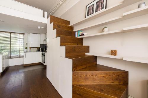 Gorgeous 1 BR Near Portobello & Notting Hill, London (photo 8)