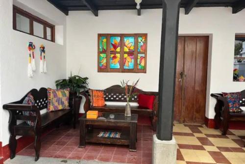 T2-House 10 guests 3 blocks away from central park, Antigua Guatemala (foto 5)