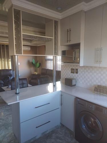 Gugulethu Villa in Heidelberg