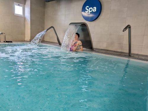 セビリア Roberta's Guest House 3つ星 ゲストハウス プール