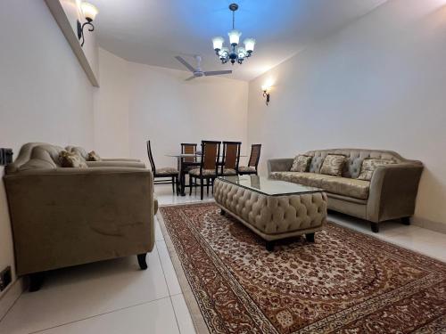 Comfortia Guest House 2 Bed DringDining - image 5