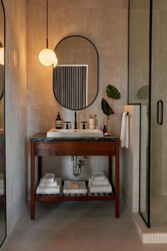 Archway Hotel Residence in Philadelphia, USA