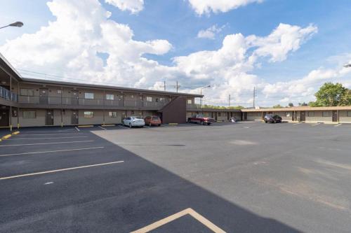 DuBois Manor Motel in DuBois, USA