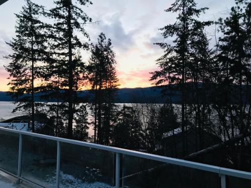 Blarney Place Retreat in Vernon, Canada