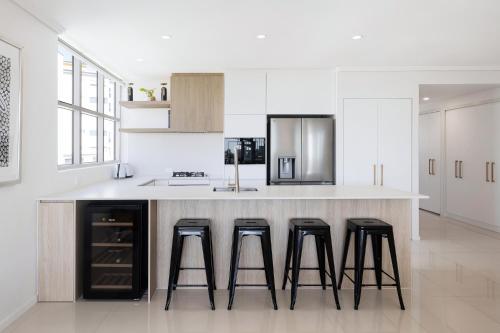 Two-Bedroom Apartment with Terrace image 9