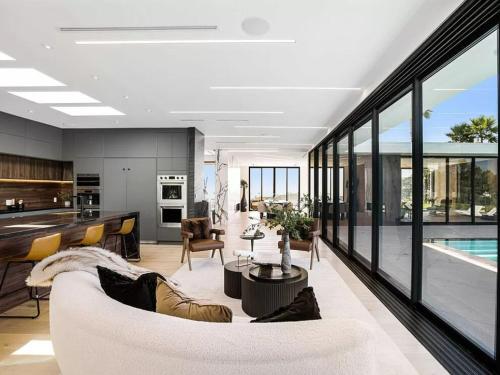 Monarch Modern in Los Angeles, USA