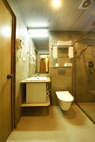 Deluxe Single Room