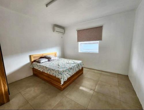 Villa piscine à petit Raffray