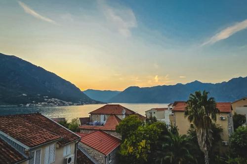 Lux Seaside Residence, Kotor