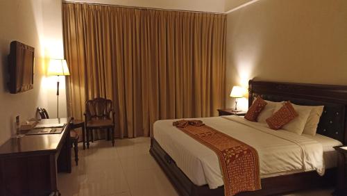 The Rich Jogja Hotel Room Type - Deluxe Double Room - No View