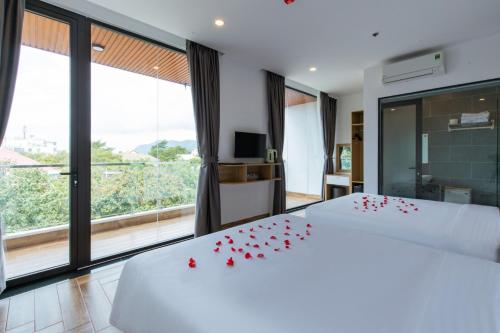 2 double beds