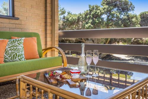 Ocean Close - Spacious Beach House, Guilderton (photo 4)
