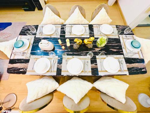 New Entire House Private RoofTop 11pp Near DMK airport-BTS in BKK New Entire House Private RoofTop 11pp Near DMK airport-BTS in BKK