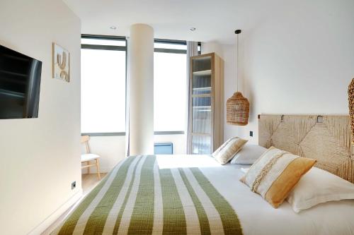 Refurbished Apartment - 2BD/8P - Place D'Italie - image 3