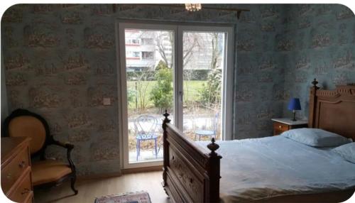 Studio, entrée par terrasse (Studio, entree par terrasse) in Saint-Jean Charmilles