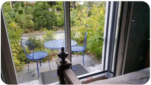 Studio, entrée par terrasse (Studio, entree par terrasse) in Saint-Jean Charmilles