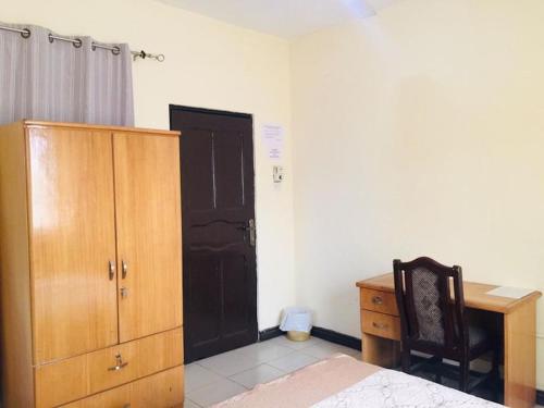 Single Room - Ground Floor in Accra, Accra (fotografie 2)