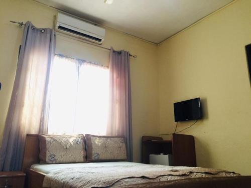Single Room - Ground Floor in Accra, Accra (fotografie 6)