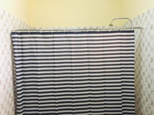 Single Room - Ground Floor in Accra, Accra (fotografie 10)