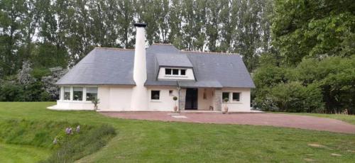 CHAMBRE D'HOTES à LA CAMPAGNE DANS UN CADRE VERDOYANT (CHAMBRE D'HOTES a LA CAMPAGNE DANS UN CADRE VERDOYANT) in Albert