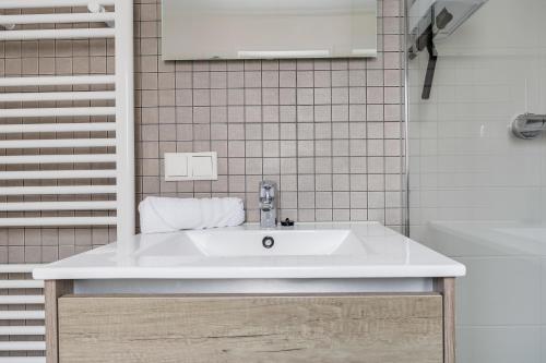 Modern ingericht chalet op groen park op de Veluwe Modern ingericht chalet op groen park op de Veluwe