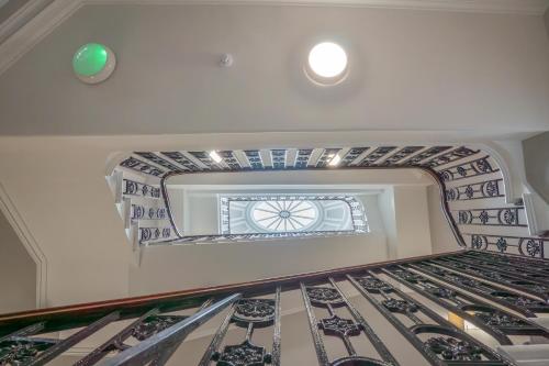 Flat with Majestic views in West End Wonderland, Edinburgh (photo 3)