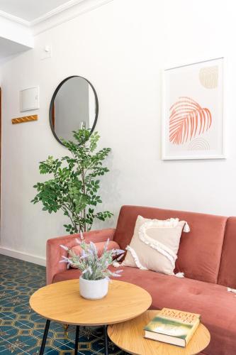 Piso Elegante y Nuevo de 3 habitaciones y 2 baños