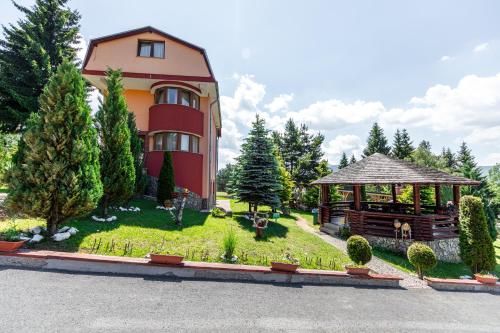 Resort EuroPark Fundata - image 4