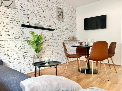 Brand New Central & Modern Apartment, Vienne