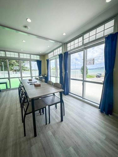 오키나와 본섬 遊びの宿 海陽 (遊びの宿 海陽) 4성급 싱글룸 수영장