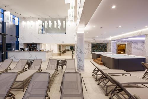 Tavel Hotel & SPA - image 9