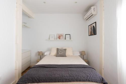 Las Golondrinas 3 dormitorios y 2 baños en Triana, Sevilla (Foto 9)
