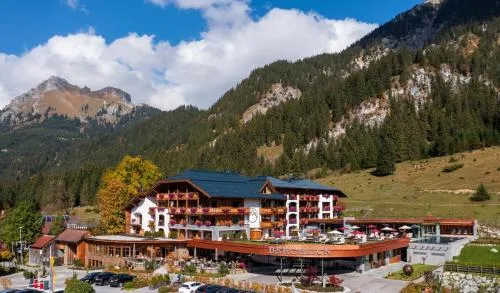 Hotel Bergblick 5 Sterne in Grän, Österreich