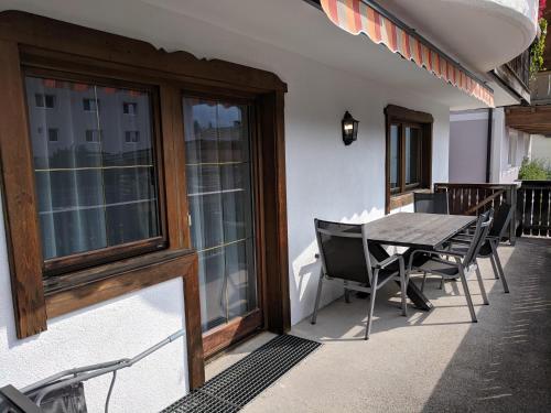 Erkély/terasz, Ferienwohnung Rainer Kunterbunt in Sonnrain