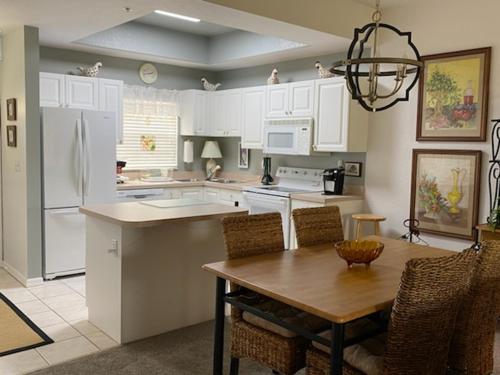 Pinestone Condo On Palmer Ranch in Sarasota, USA