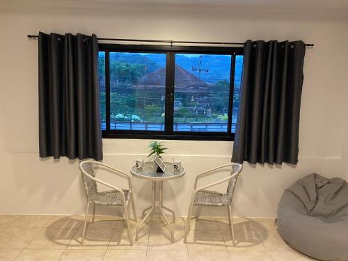 Удобства, 84 Bar  Guest House in Кату