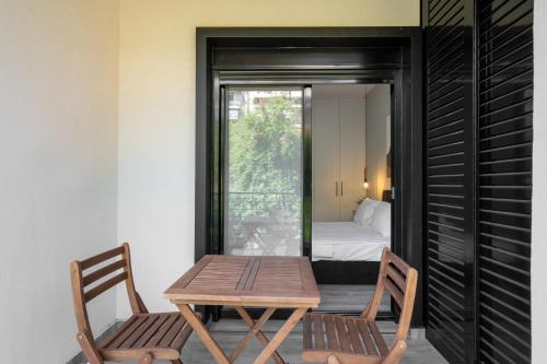 YOUR ATHENS BASE Comfy Apartments in Petralona, Steps to Metro 3