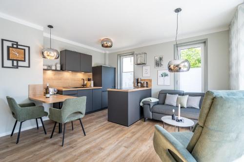 One-Bedroom Apartment with Terrace