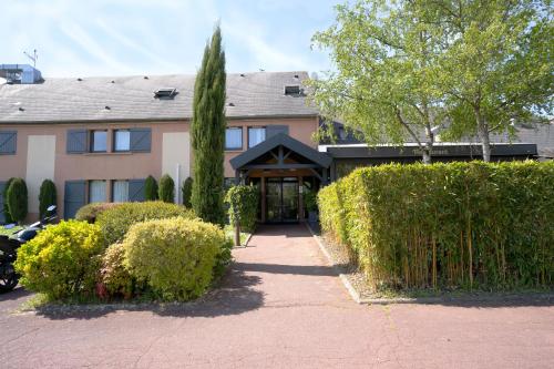 Best Western The Hotel Versailles - image 9