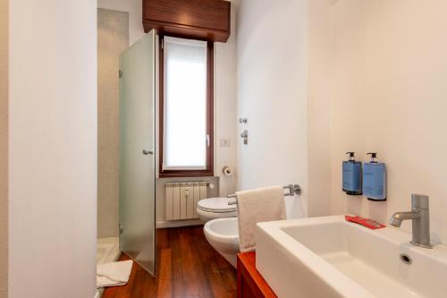 MILAN ROYAL SUITES LUXURY P.ZZA DELLA REPUBBLICA - image 14