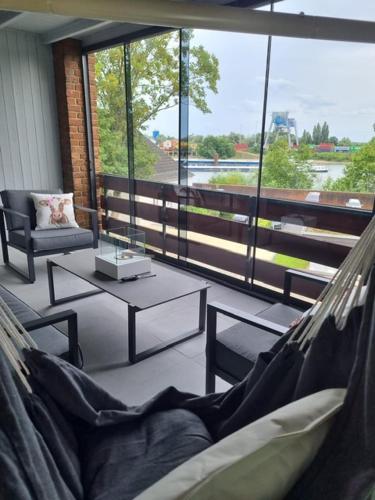 陽台/露台, Ferienwohnung Rheinpark Emmerich Rheinblick & Parkplatz in 萊茵河畔埃默里希
