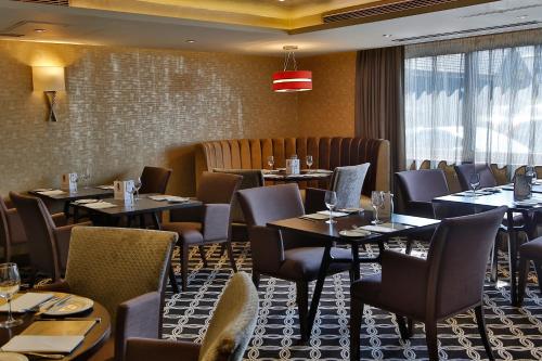 Best Western Heath Court Hotel - image 5