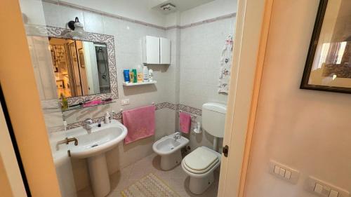 Fürdőszoba, Villetta Barone in Marina Di Modica