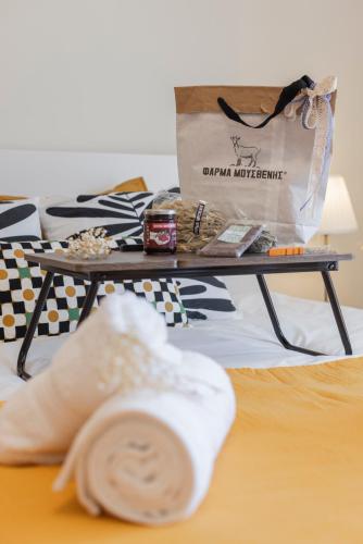 Garnet Studio Flats Garnet Studio Flats