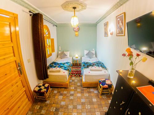 room detail thumbnail 0