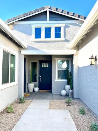 Luxury 1 BR Casita with Private Yard, Garage and WD in Sonoran Foothills