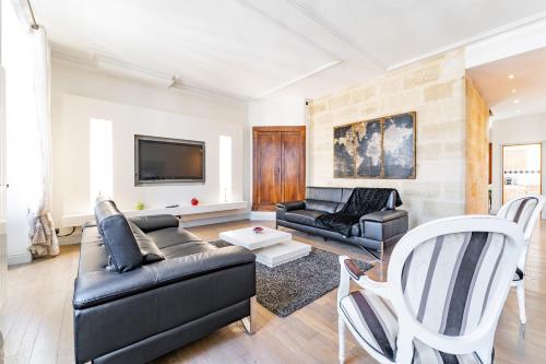 Magnifique Appartement - 160m2 - 3 Chambres - Centre de Bordeaux, Bordeaux