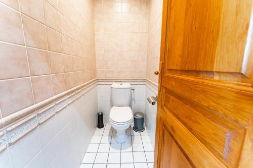 Deluxe Apartment image 10