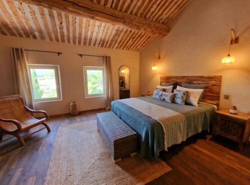 1 queen bed
